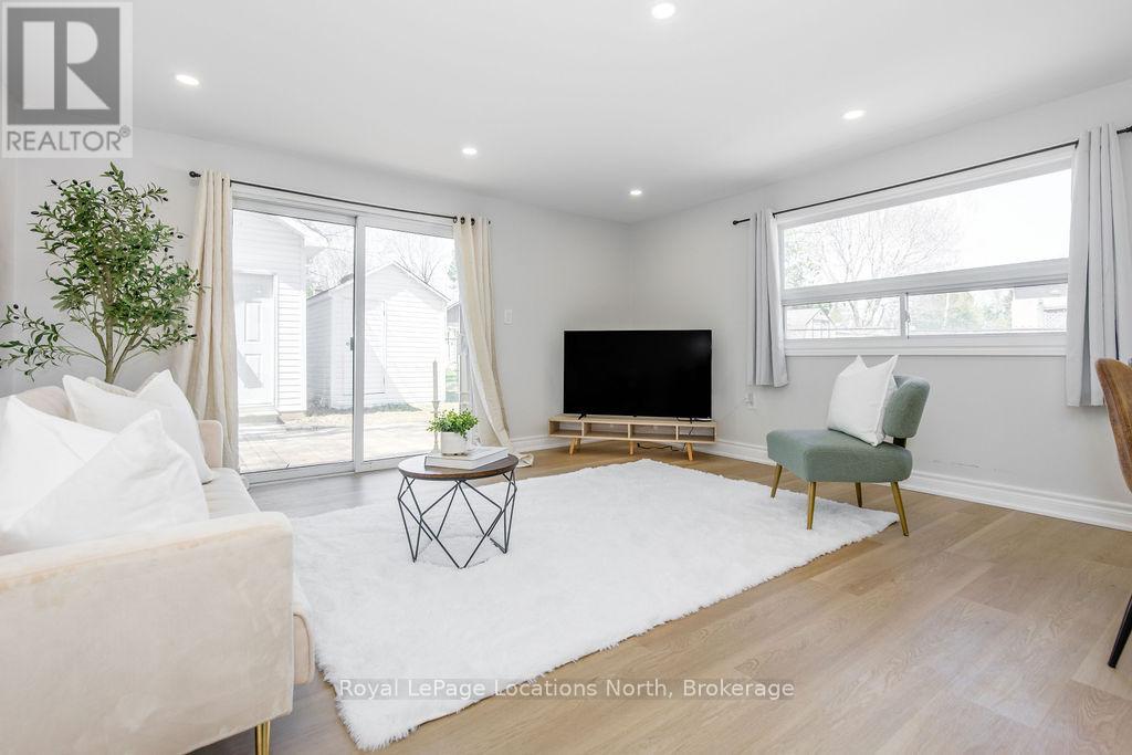 56 68th Street N, Wasaga Beach, Ontario  L9Z 1T8 - Photo 9 - S13047442