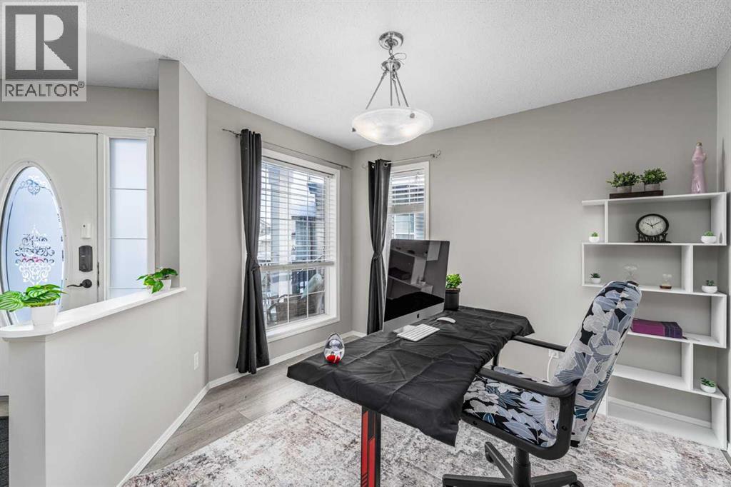 217 Bayside Place SW, Airdrie, Alberta  T4B 2X4 - Photo 7 - A2297879