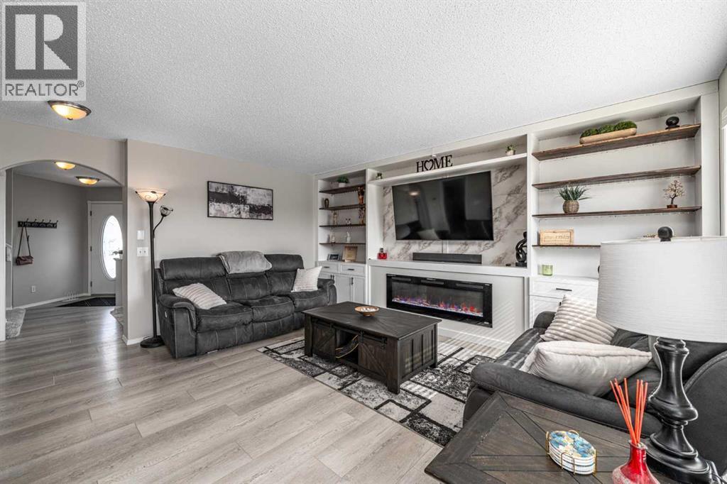 217 Bayside Place SW, Airdrie, Alberta  T4B 2X4 - Photo 9 - A2297879