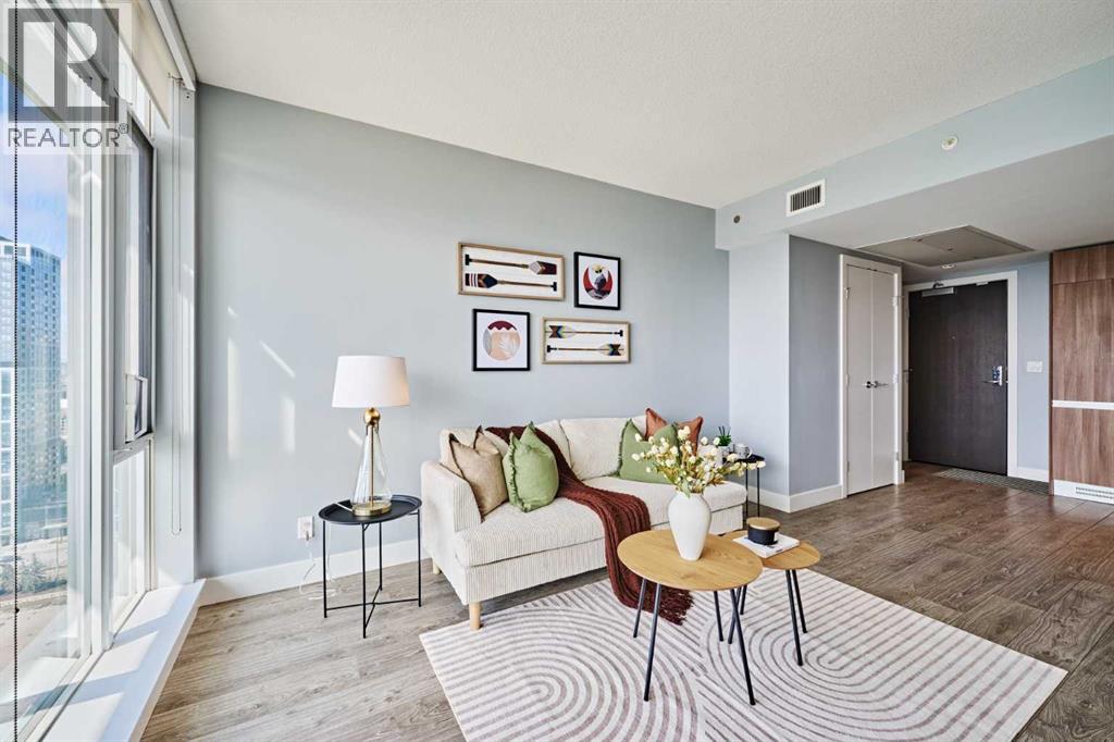 2010, 1188 3 Street Se, Calgary, Alberta  T2G 1H8 - Photo 7 - A2298444