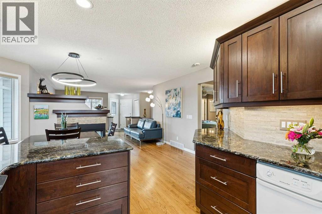 38 Citadel Peak Circle NW, Calgary, Alberta  T3G 4E8 - Photo 14 - A2302504