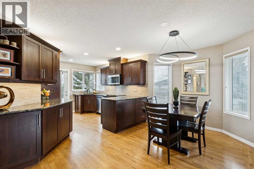 38 Citadel Peak Circle NW, Calgary, Alberta  T3G 4E8 - Photo 9 - A2302504