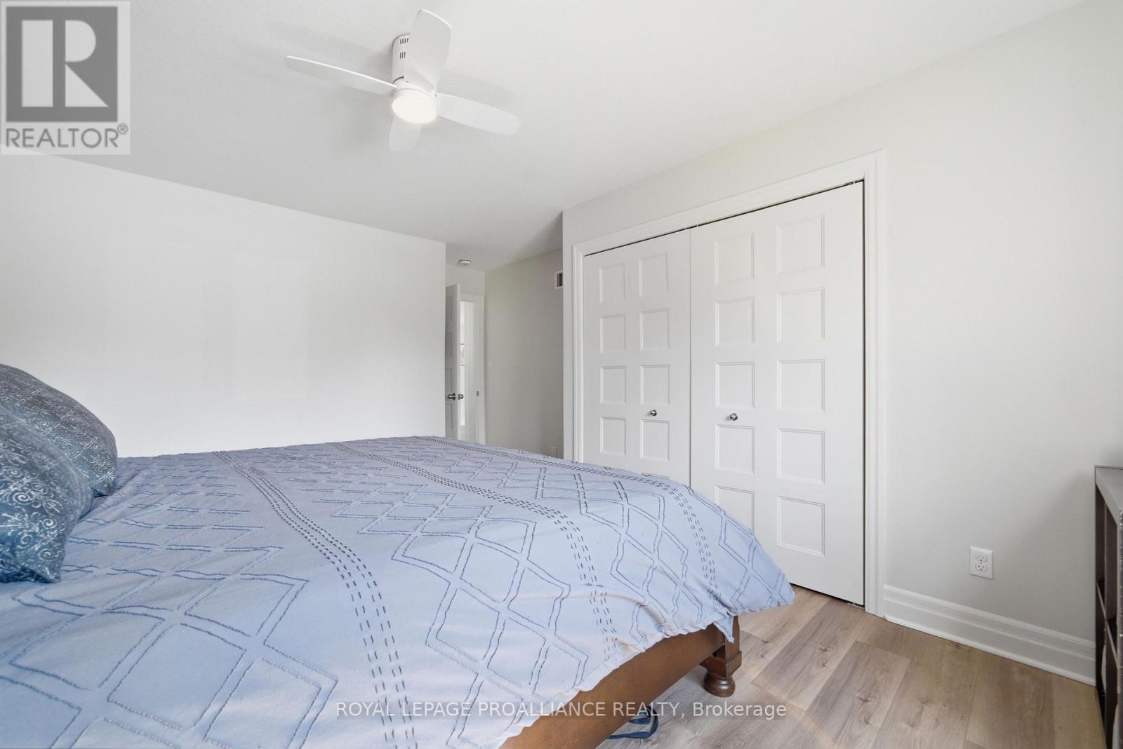 198 Moira Street W, Belleville (Belleville Ward), Ontario  K8P 1T5 - Photo 15 - X13047440