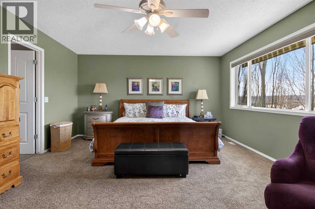 3737 Springbank Drive SW, Calgary, Alberta  T3H 4J7 - Photo 19 - A2304093