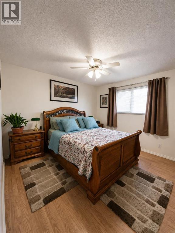 5102 60th Avenue, Vegreville, Alberta  T9C 1J1 - Photo 12 - A2305012