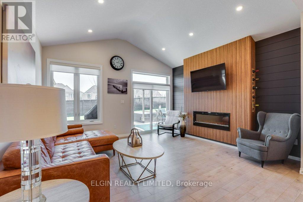 56 Charter Creek Court, St. Thomas, Ontario  N5R 0L3 - Photo 20 - X13047346