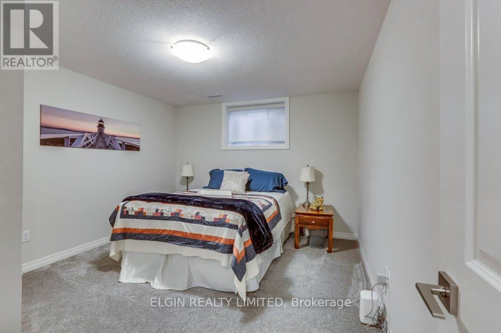 56 Charter Creek Court, St. Thomas, Ontario  N5R 0L3 - Photo 33 - X13047346