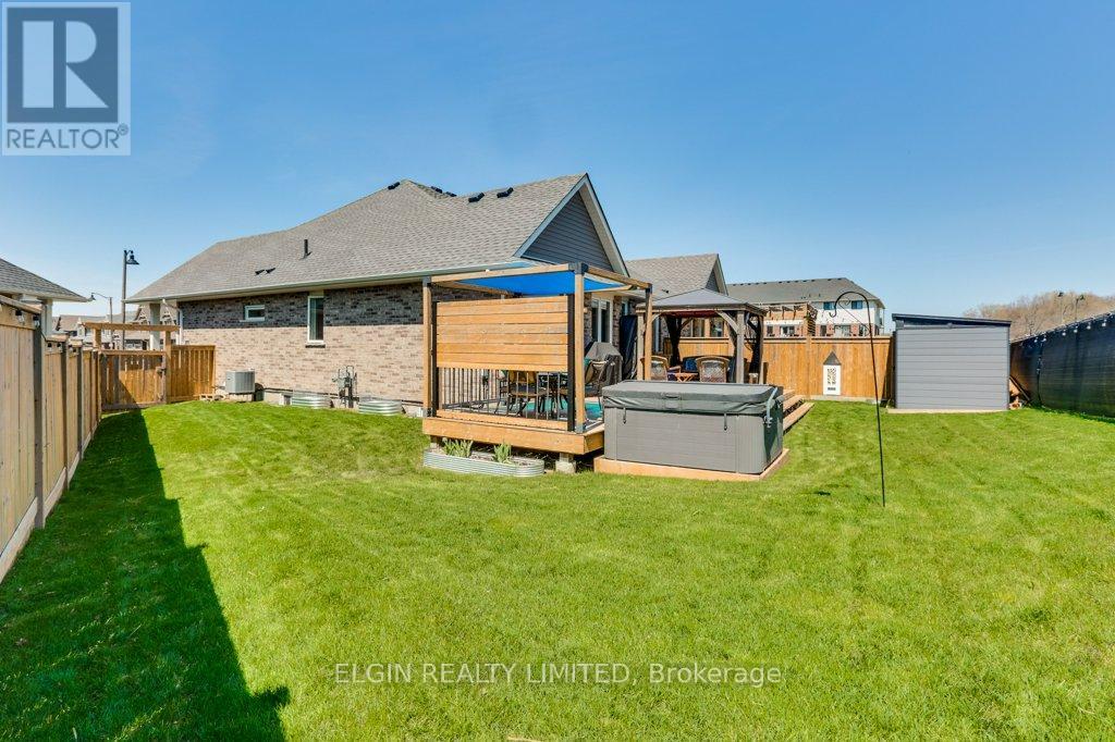 56 Charter Creek Court, St. Thomas, Ontario  N5R 0L3 - Photo 41 - X13047346