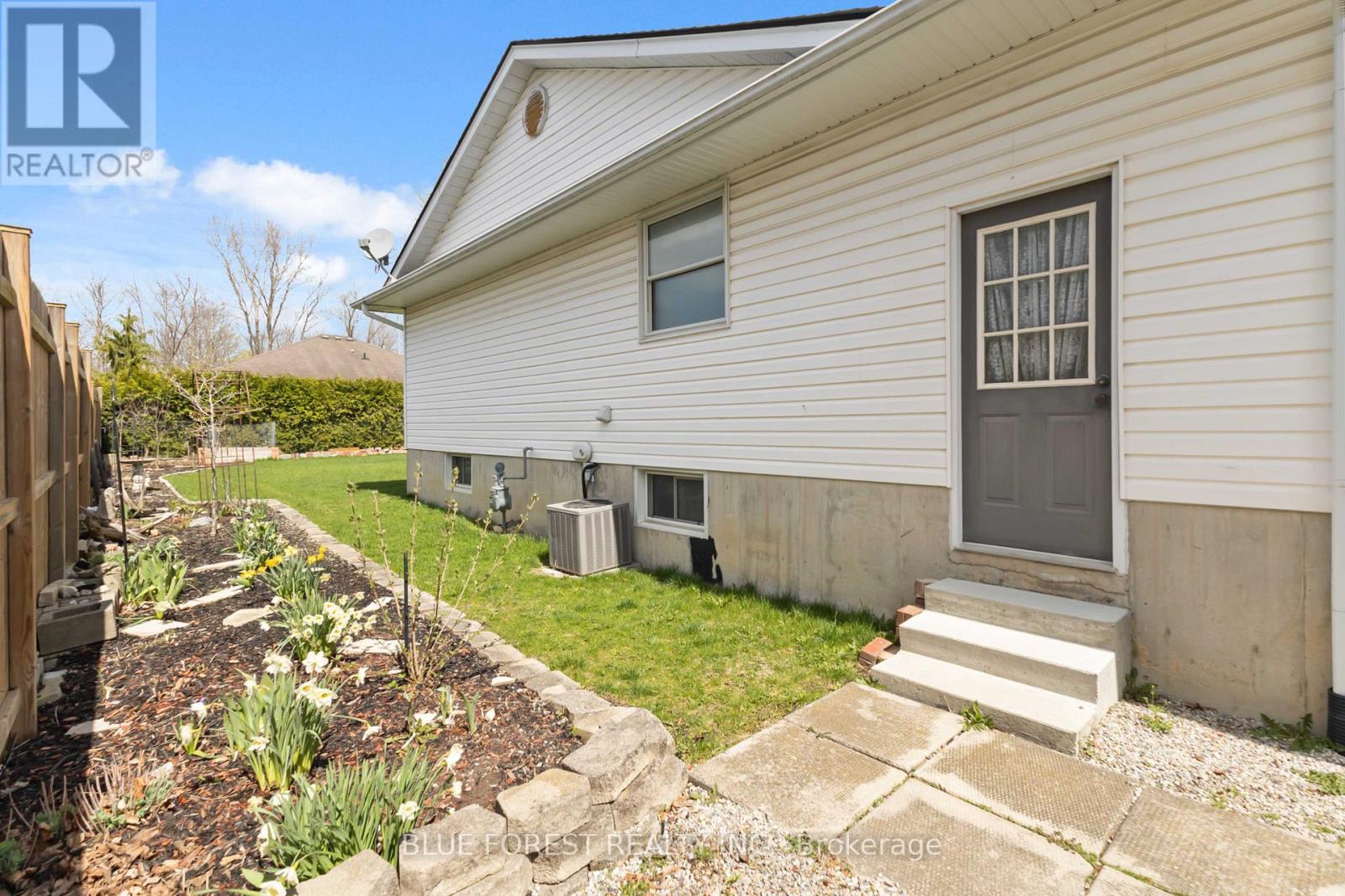 213 Luton Road, Dutton/dunwich, Ontario  N0L 1J0 - Photo 35 - X13047400