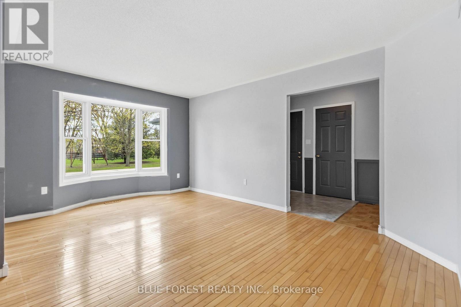 213 Luton Road, Dutton/dunwich, Ontario  N0L 1J0 - Photo 4 - X13047400