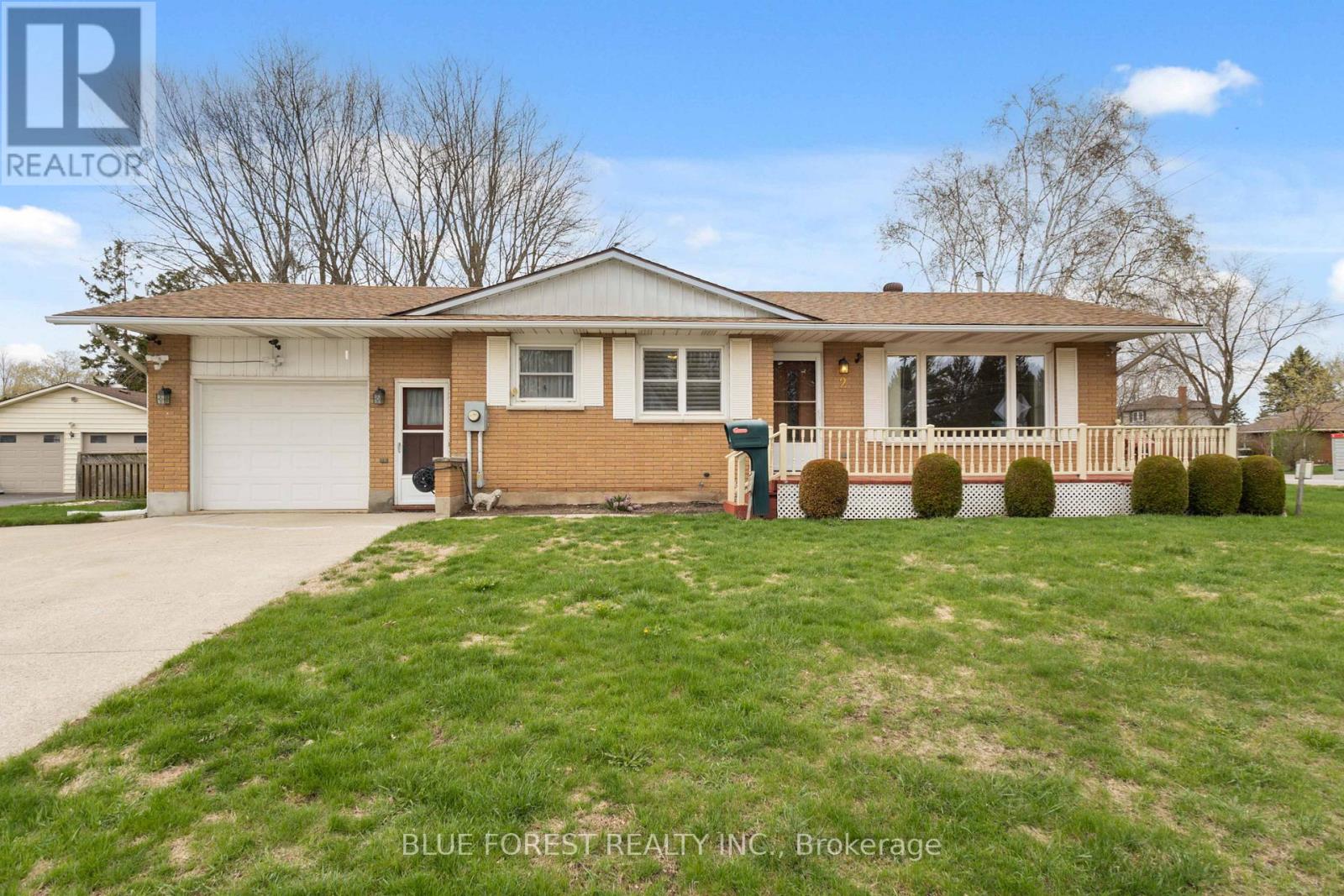 2 Wadsworth Drive, Ingersoll, Ontario  N5C 2C1 - Photo 3 - X13047642