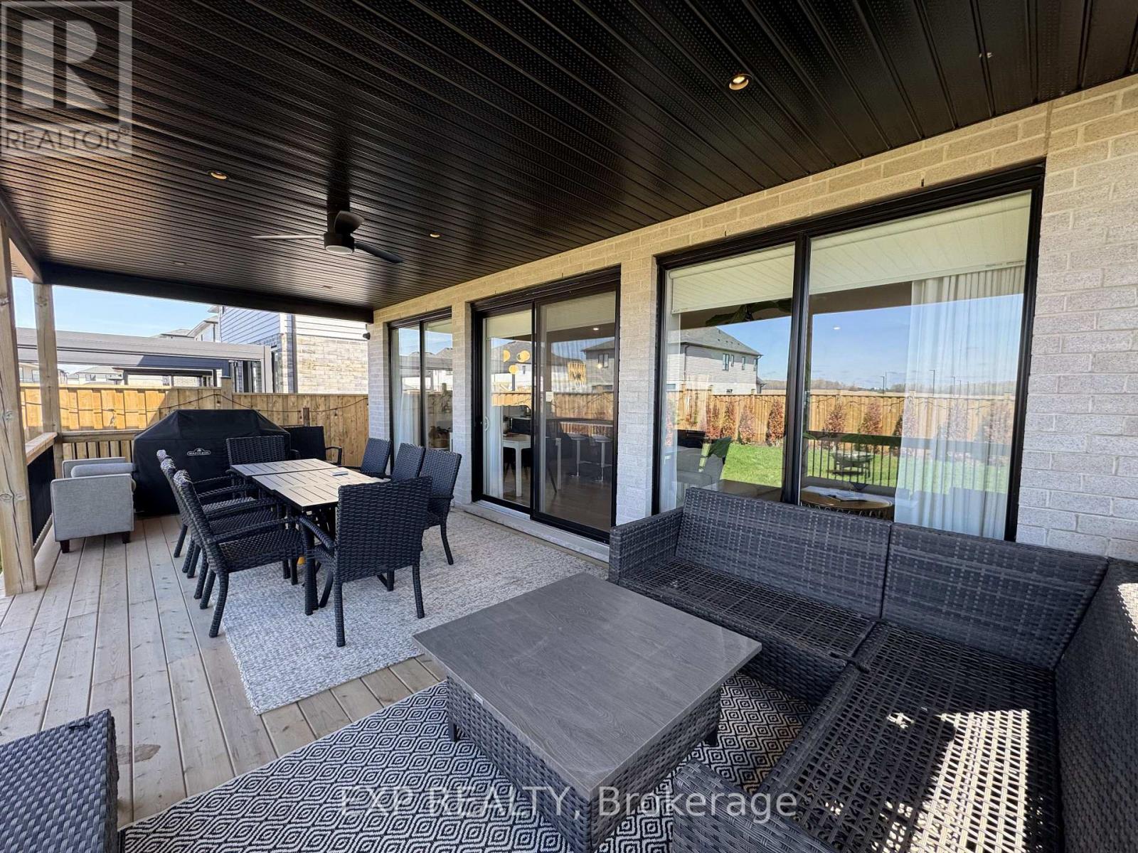 1562 Bob Schram Way, London North, Ontario  N6G 3K2 - Photo 11 - X13047678