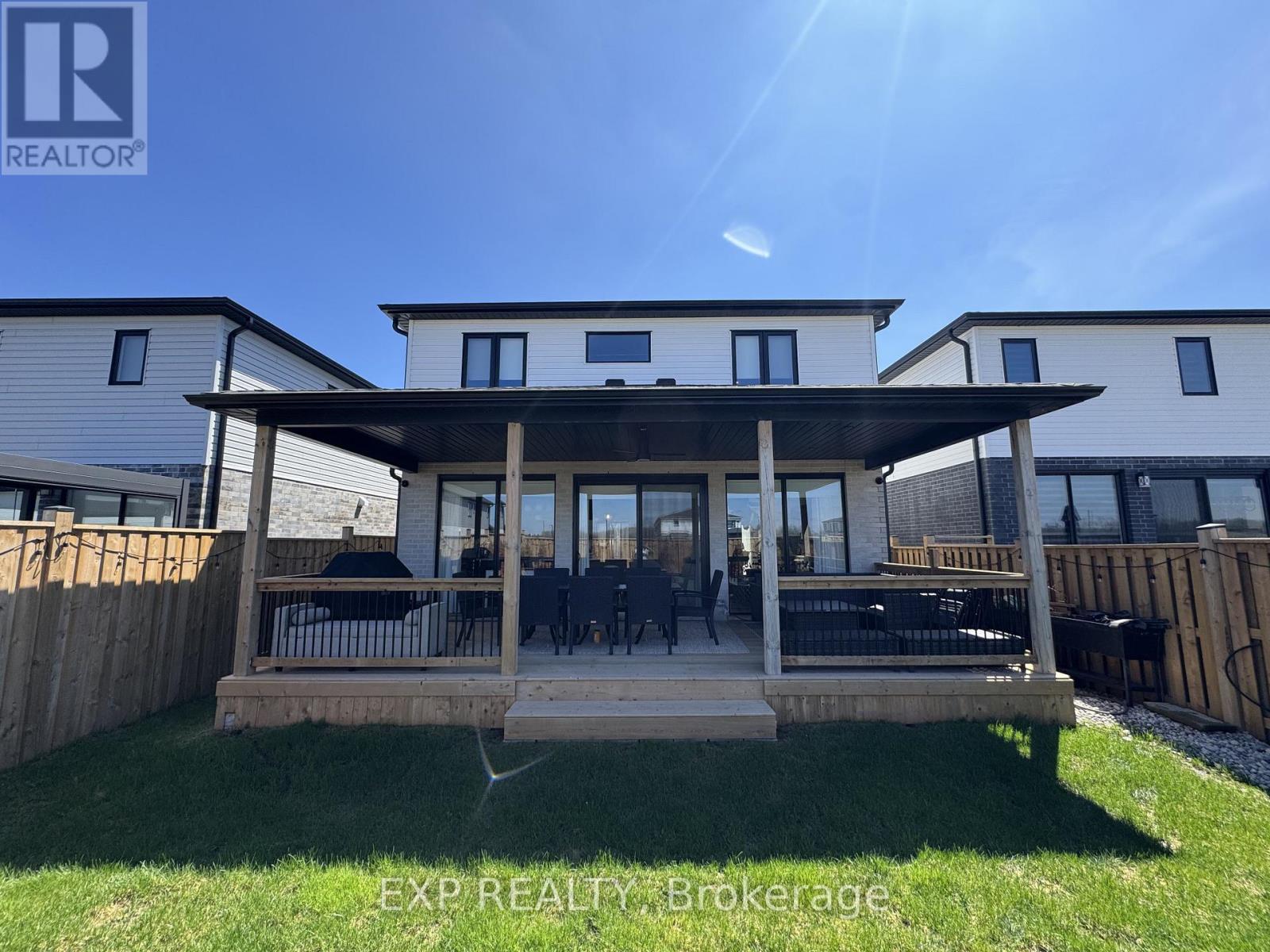 1562 Bob Schram Way, London North, Ontario  N6G 3K2 - Photo 4 - X13047678