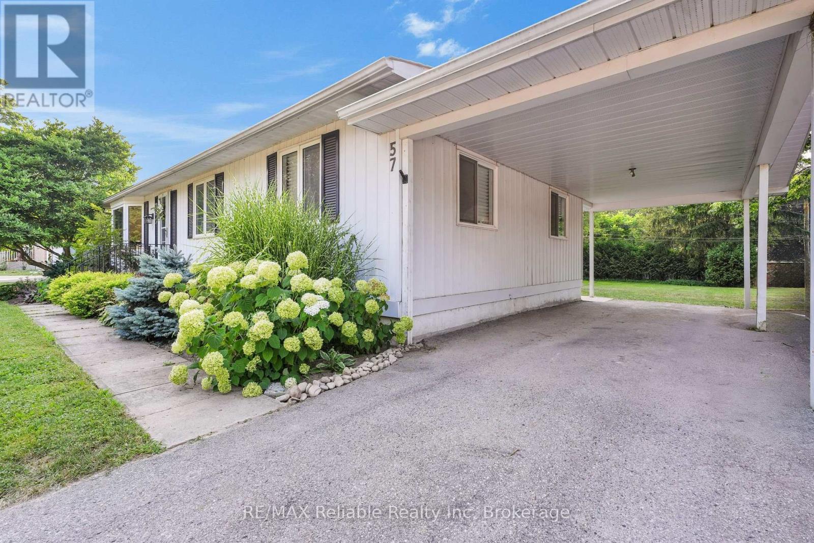 57 Coleman Street, Huron East, Ontario  N0K 1W0 - Photo 3 - X13047470