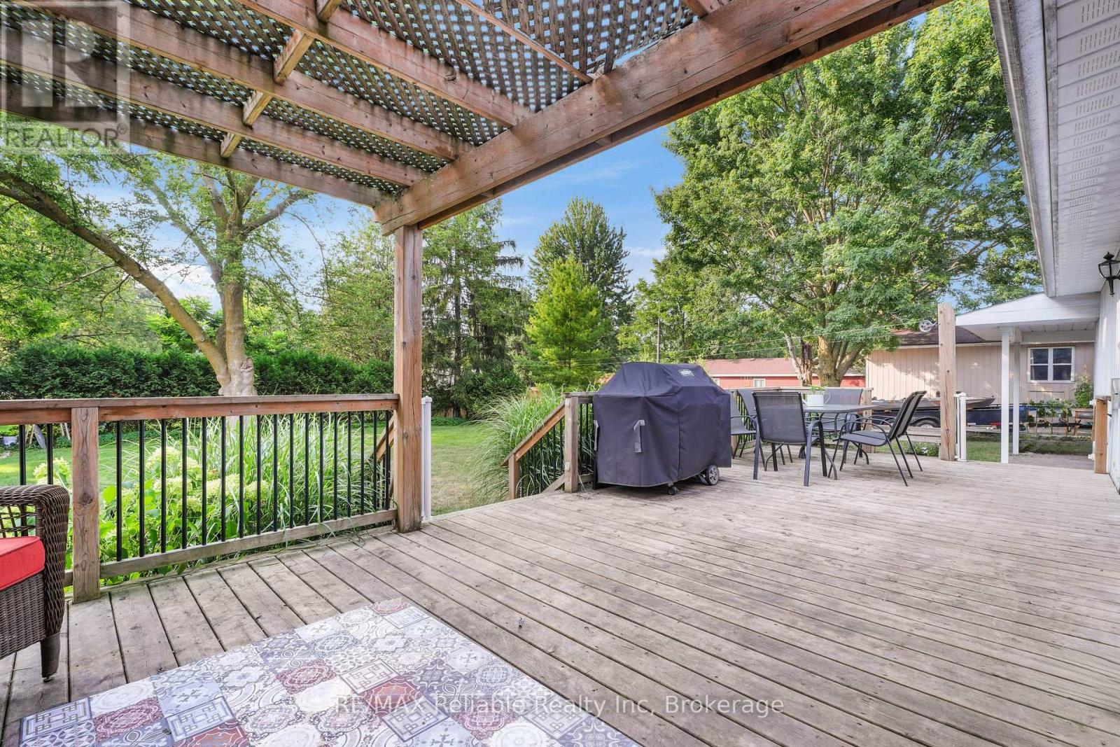 57 Coleman Street, Huron East, Ontario  N0K 1W0 - Photo 9 - X13047470