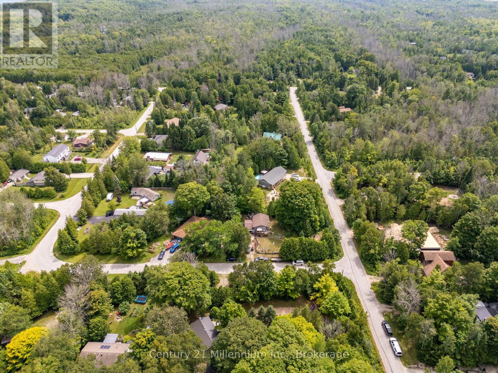 51 Cardinal Avenue, South Bruce Peninsula, Ontario  N0H 2T0 - Photo 13 - X13047620