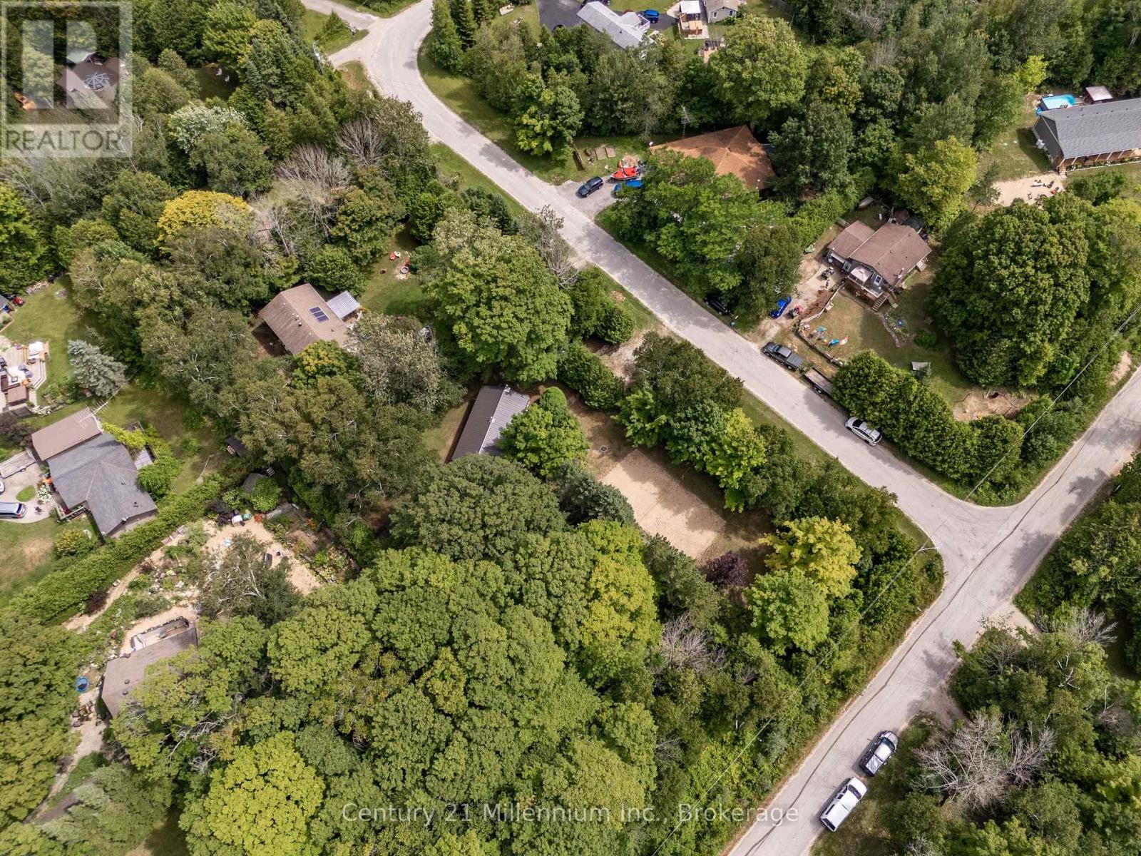 51 Cardinal Avenue, South Bruce Peninsula, Ontario  N0H 2T0 - Photo 14 - X13047620