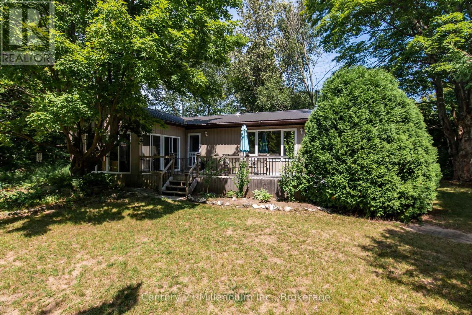 51 Cardinal Avenue, South Bruce Peninsula, Ontario  N0H 2T0 - Photo 2 - X13047620