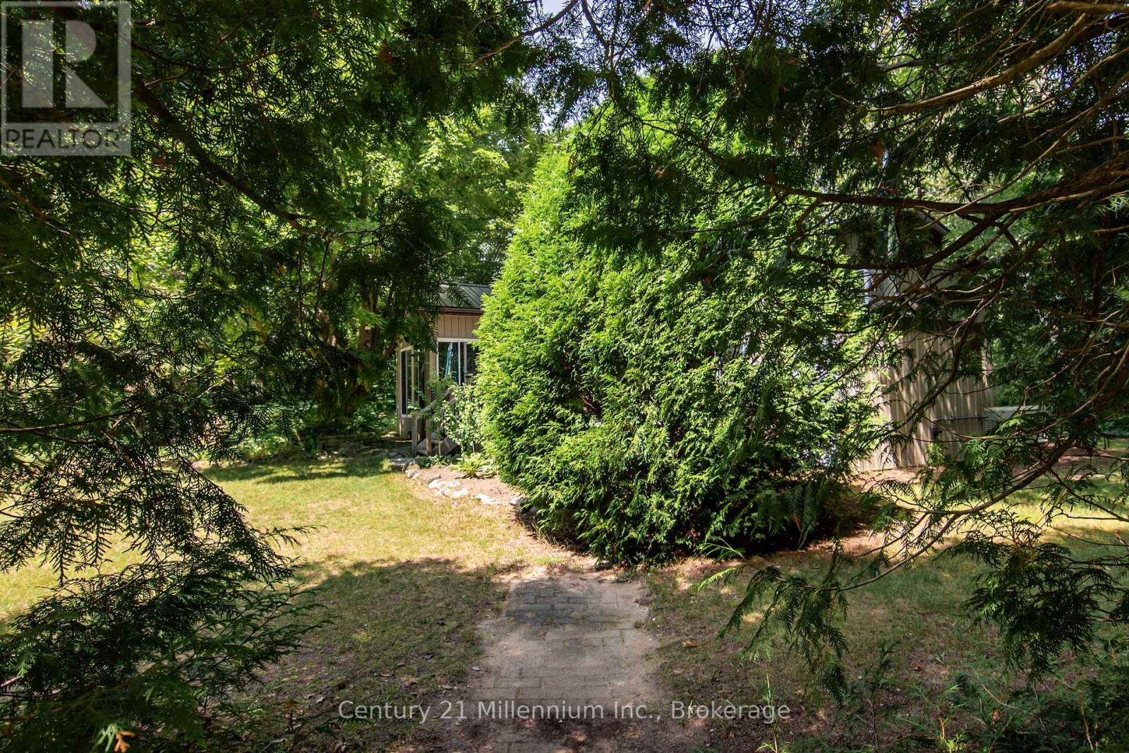 51 Cardinal Avenue, South Bruce Peninsula, Ontario  N0H 2T0 - Photo 8 - X13047620