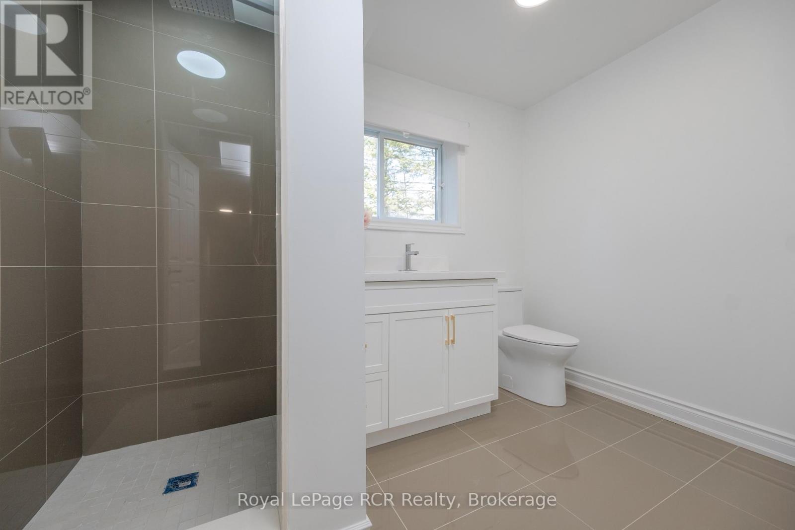 43 Graham Crescent, South Bruce Peninsula, Ontario  N0H 2G0 - Photo 35 - X13047628