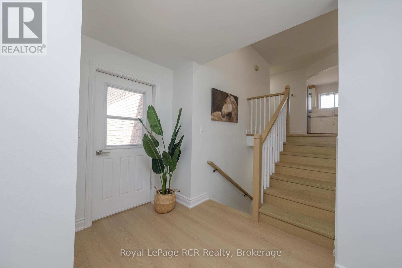 43 Graham Crescent, South Bruce Peninsula, Ontario  N0H 2G0 - Photo 7 - X13047628