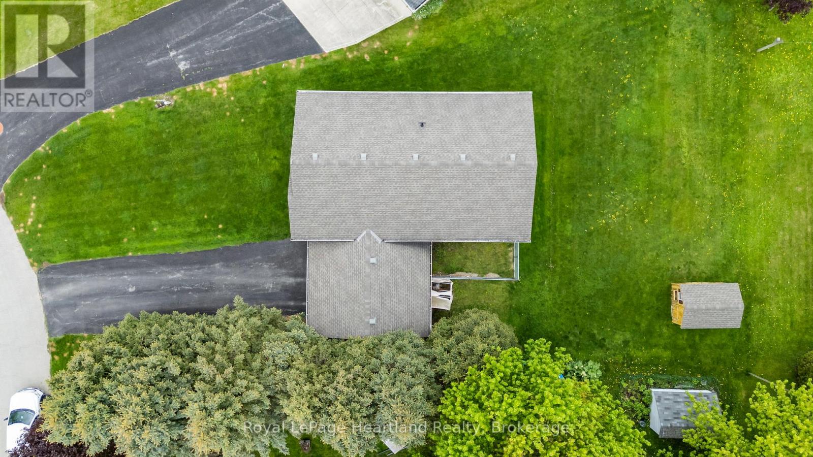 50 Mcdonald Drive, Huron East, Ontario  N0G 1H0 - Photo 2 - X13047674