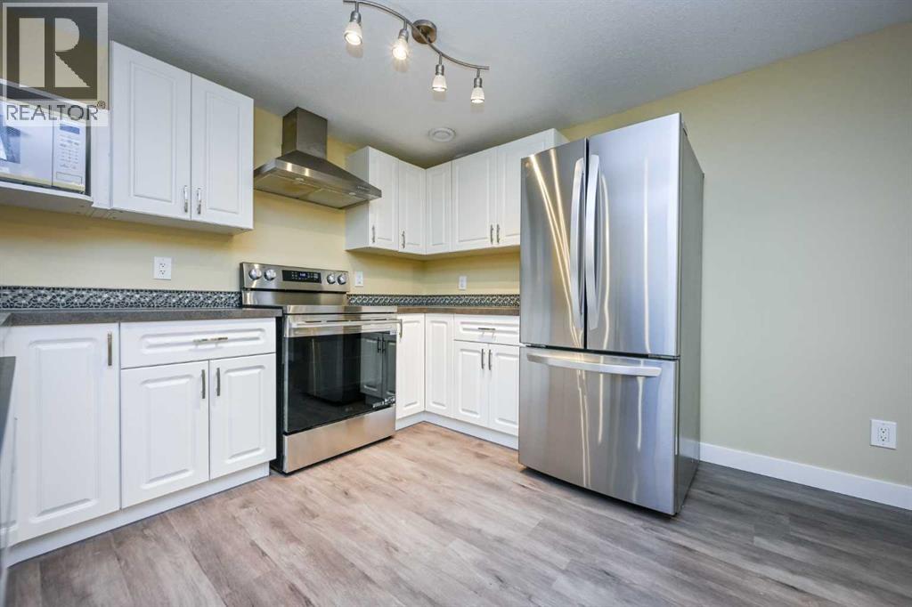 11320 97 Street, Grande Prairie, Alberta  T8V 3M9 - Photo 17 - A2305472