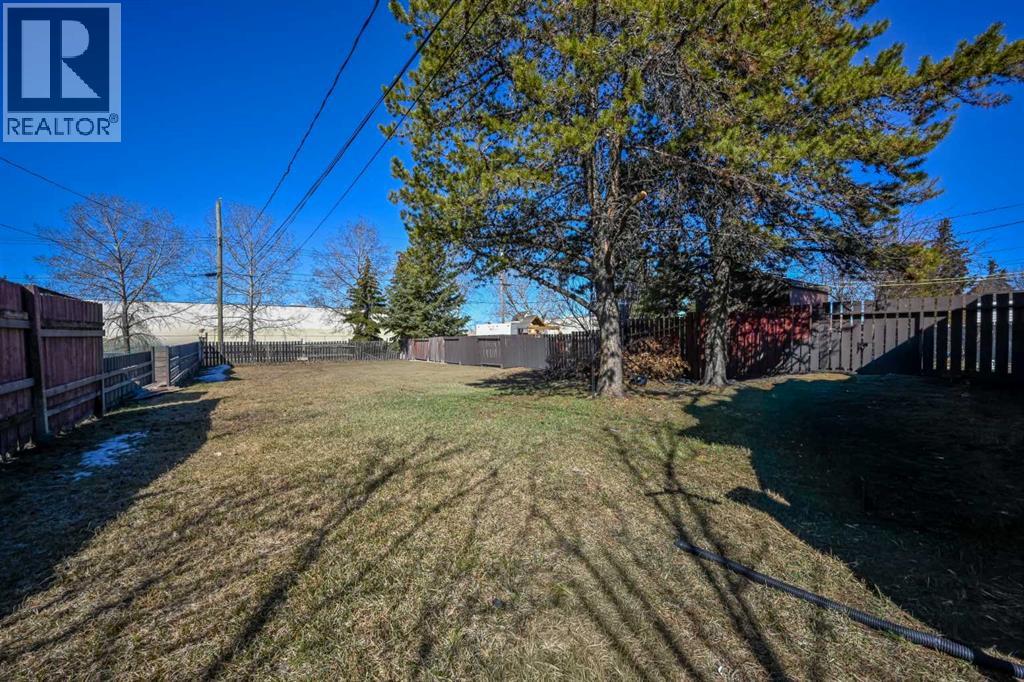 11320 97 Street, Grande Prairie, Alberta  T8V 3M9 - Photo 24 - A2305472