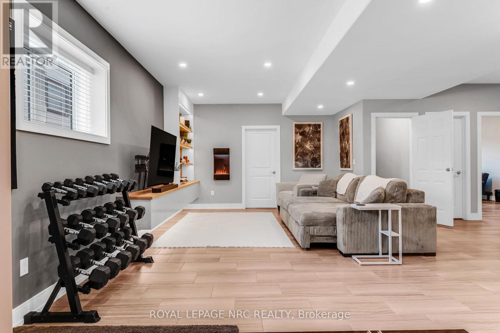 18 Erie Street, Welland, Ontario  L3B 5J7 - Photo 24 - X13047464