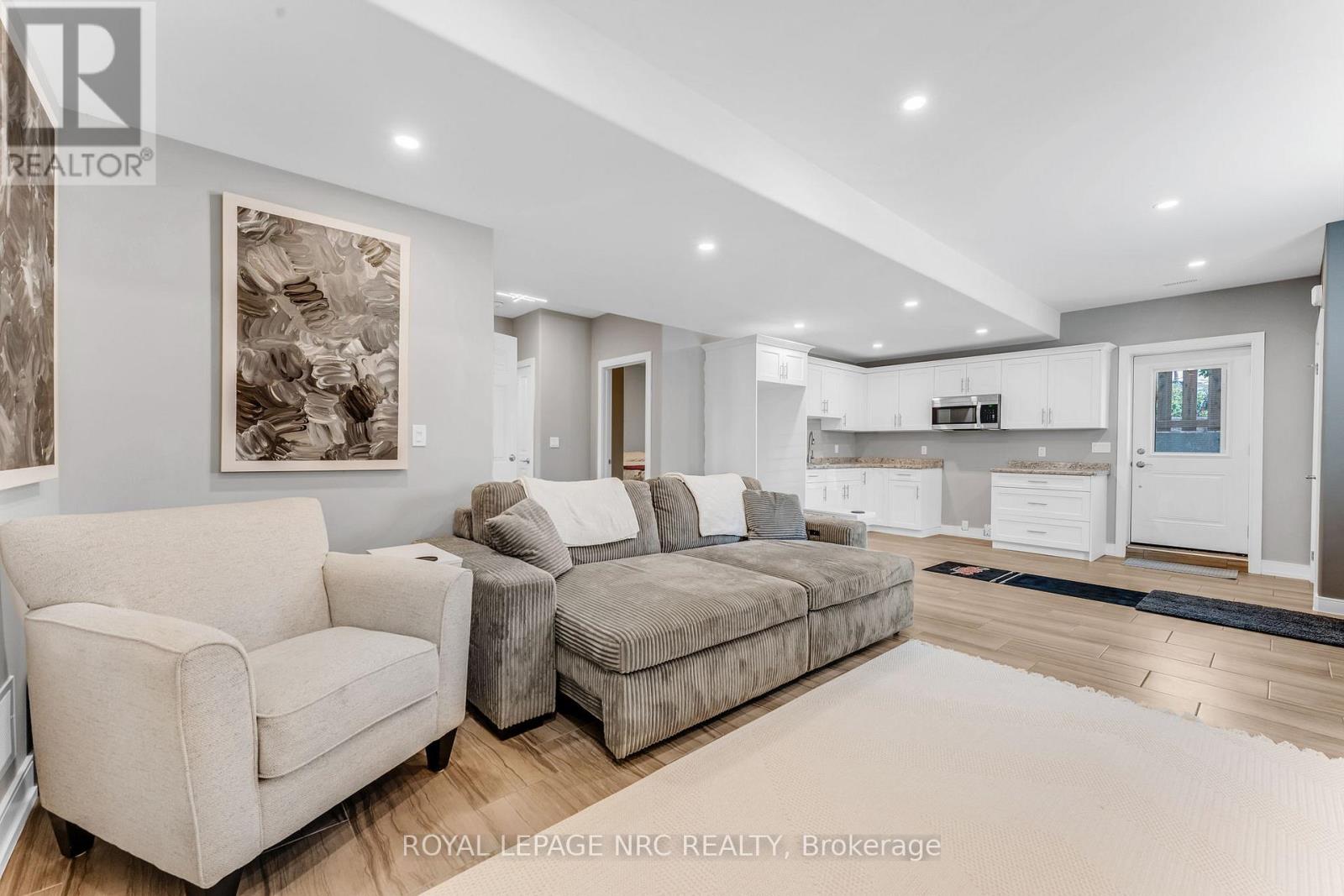 18 Erie Street, Welland, Ontario  L3B 5J7 - Photo 25 - X13047464