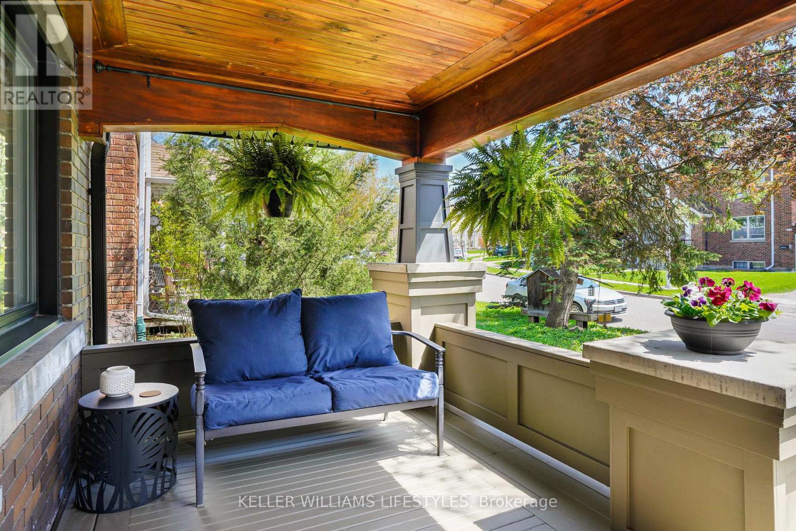 6 Windsor Crescent, London South, Ontario  N6C 1V7 - Photo 3 - X13046630