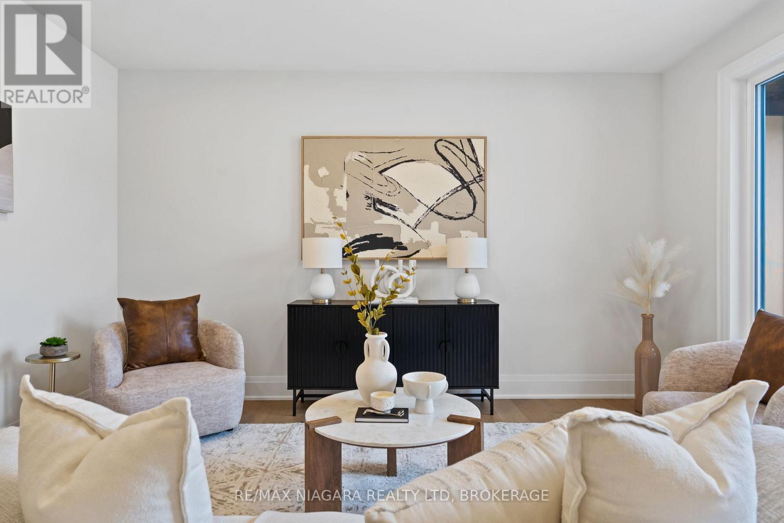 16 Accursi Crescent, Pelham, Ontario  L0S 1E2 - Photo 23 - X13007122