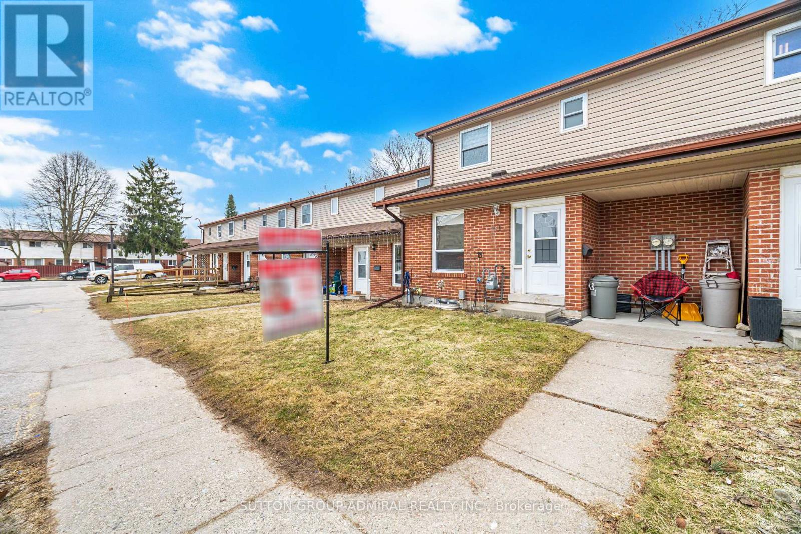 73 - 73 Kingham Road, Halton Hills, Ontario  L7J 1S3 - Photo 10 - W12927846