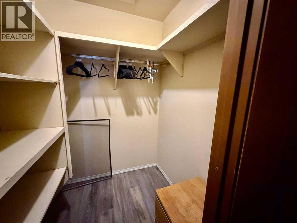 213 Stafford Bay N, Lethbridge, Alberta  T1H 5L2 - Photo 11 - A2305350