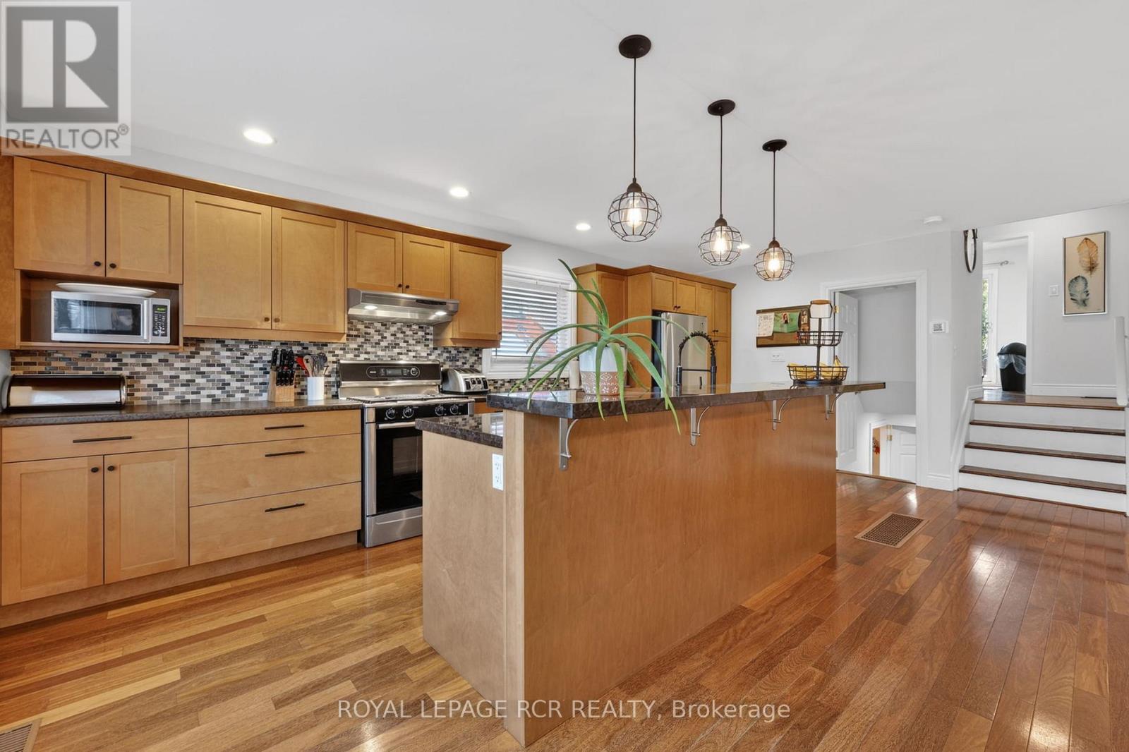 215 Zina Street, Orangeville, Ontario  L9W 1E9 - Photo 21 - W12995938