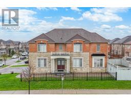 26 DRUMMONDVILLE DRIVE, Brampton, Ontario