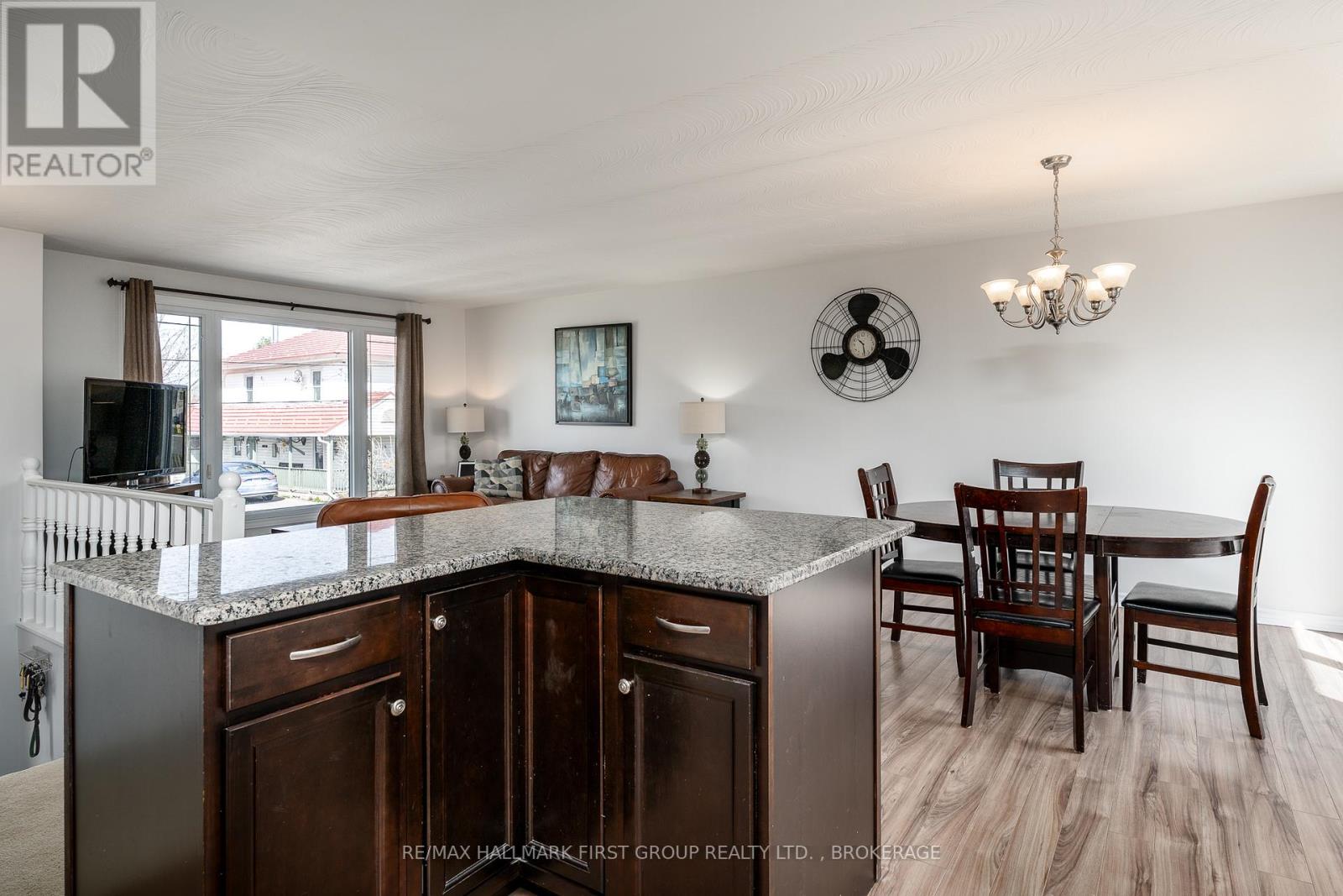 22 Cross Street, Loyalist, Ontario  K0H 2H0 - Photo 13 - X13047446