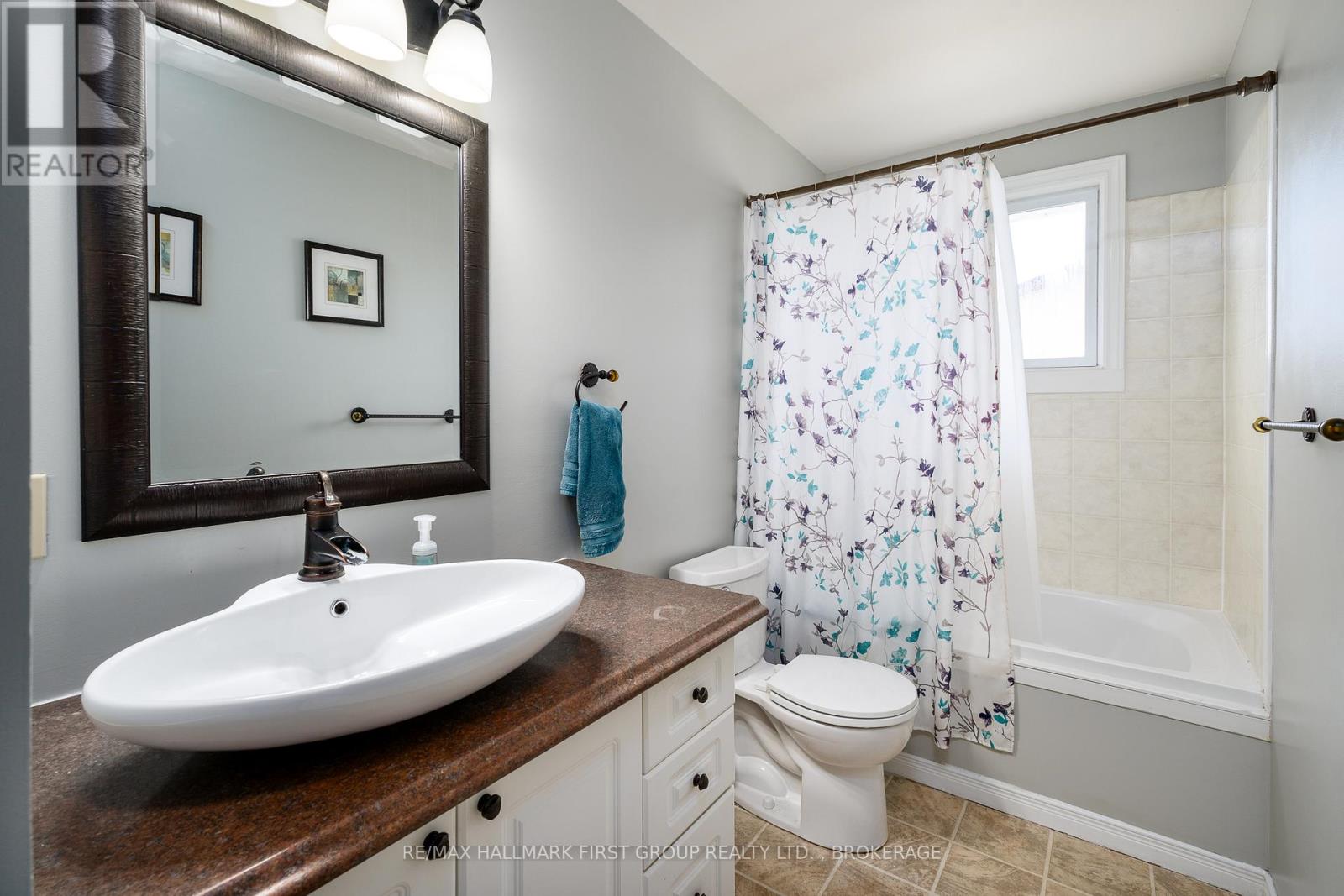 22 Cross Street, Loyalist, Ontario  K0H 2H0 - Photo 14 - X13047446