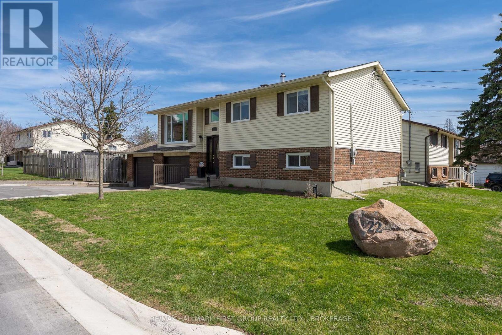 22 Cross Street, Loyalist, Ontario  K0H 2H0 - Photo 3 - X13047446