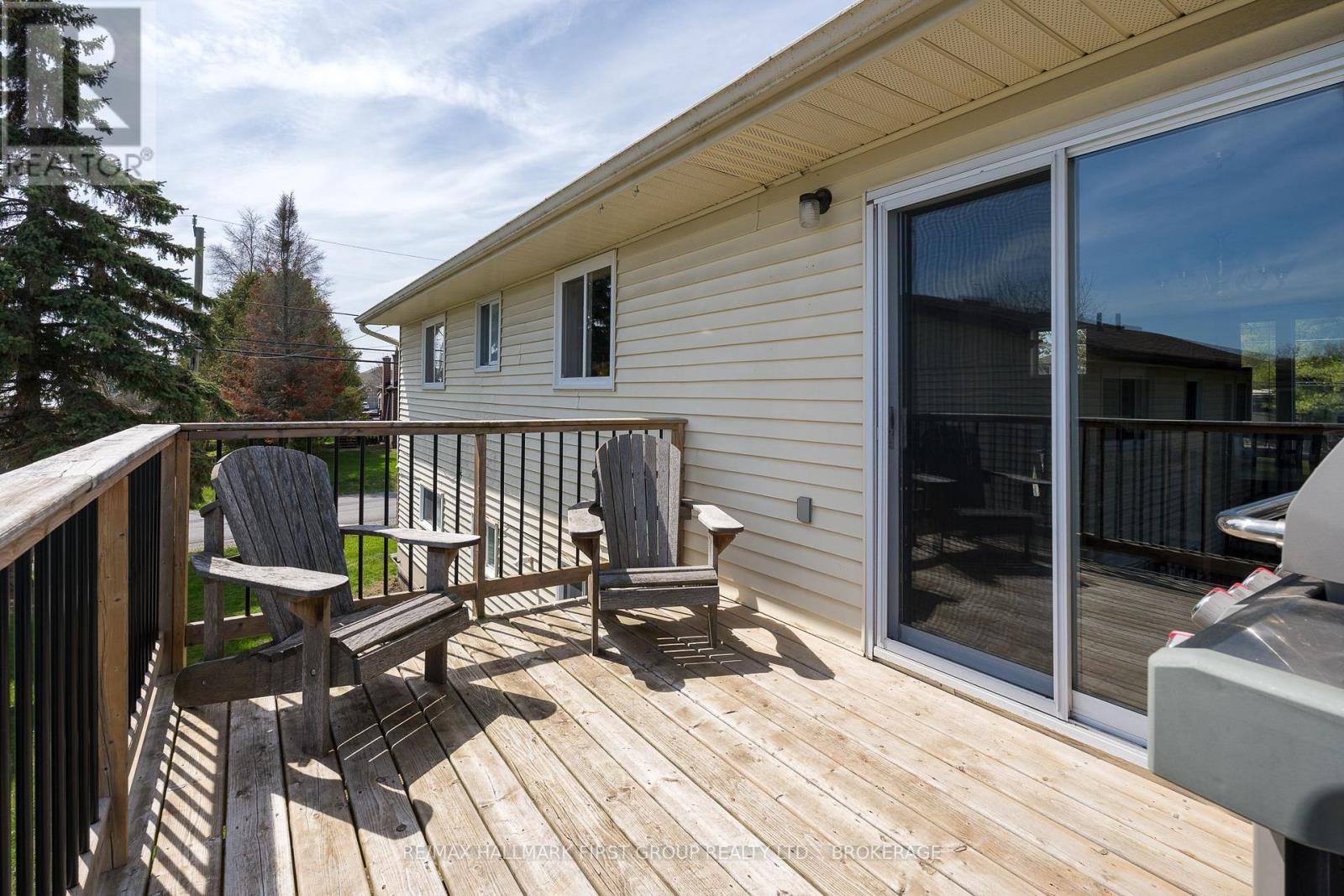 22 Cross Street, Loyalist, Ontario  K0H 2H0 - Photo 34 - X13047446