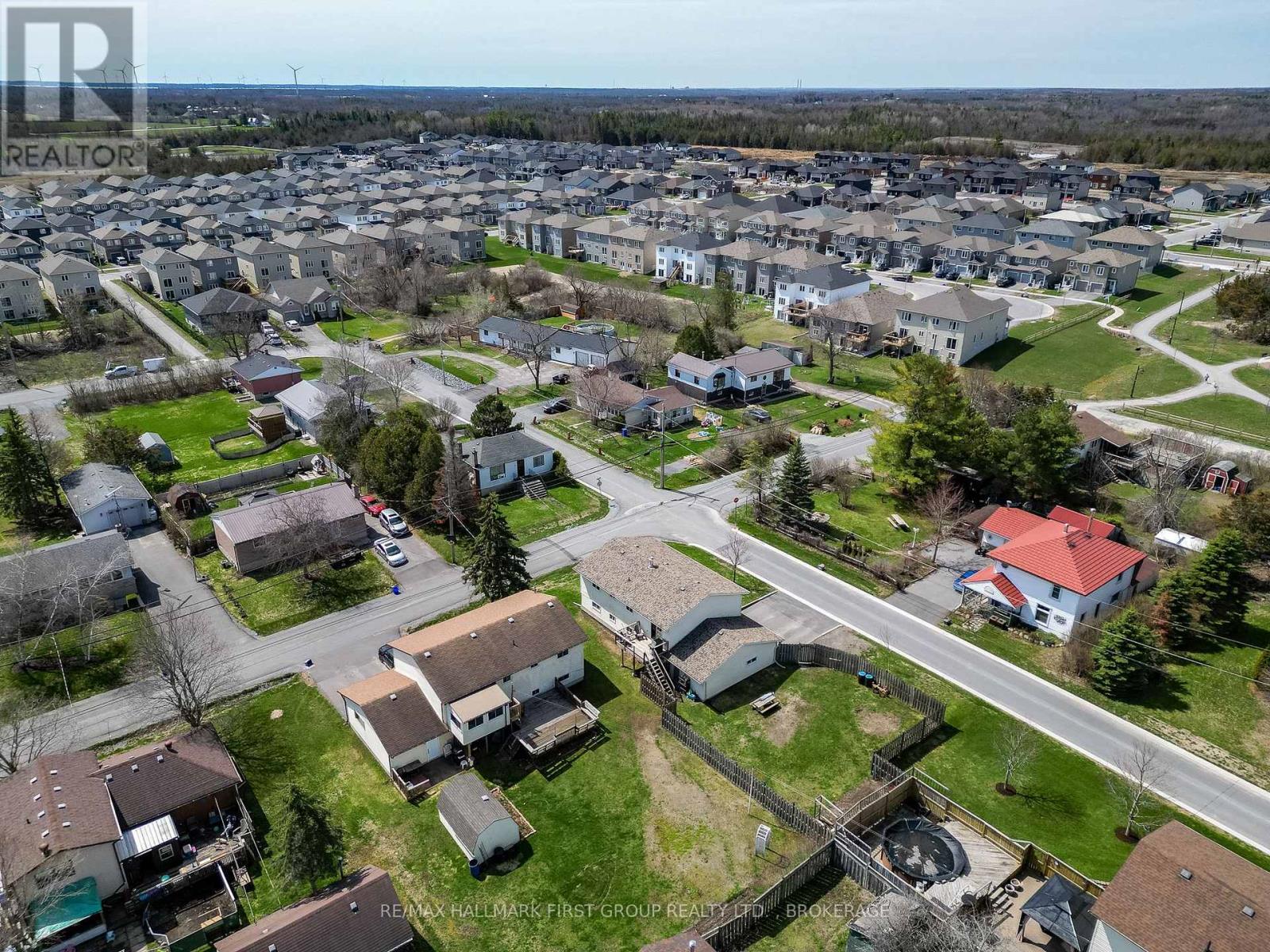 22 Cross Street, Loyalist, Ontario  K0H 2H0 - Photo 41 - X13047446