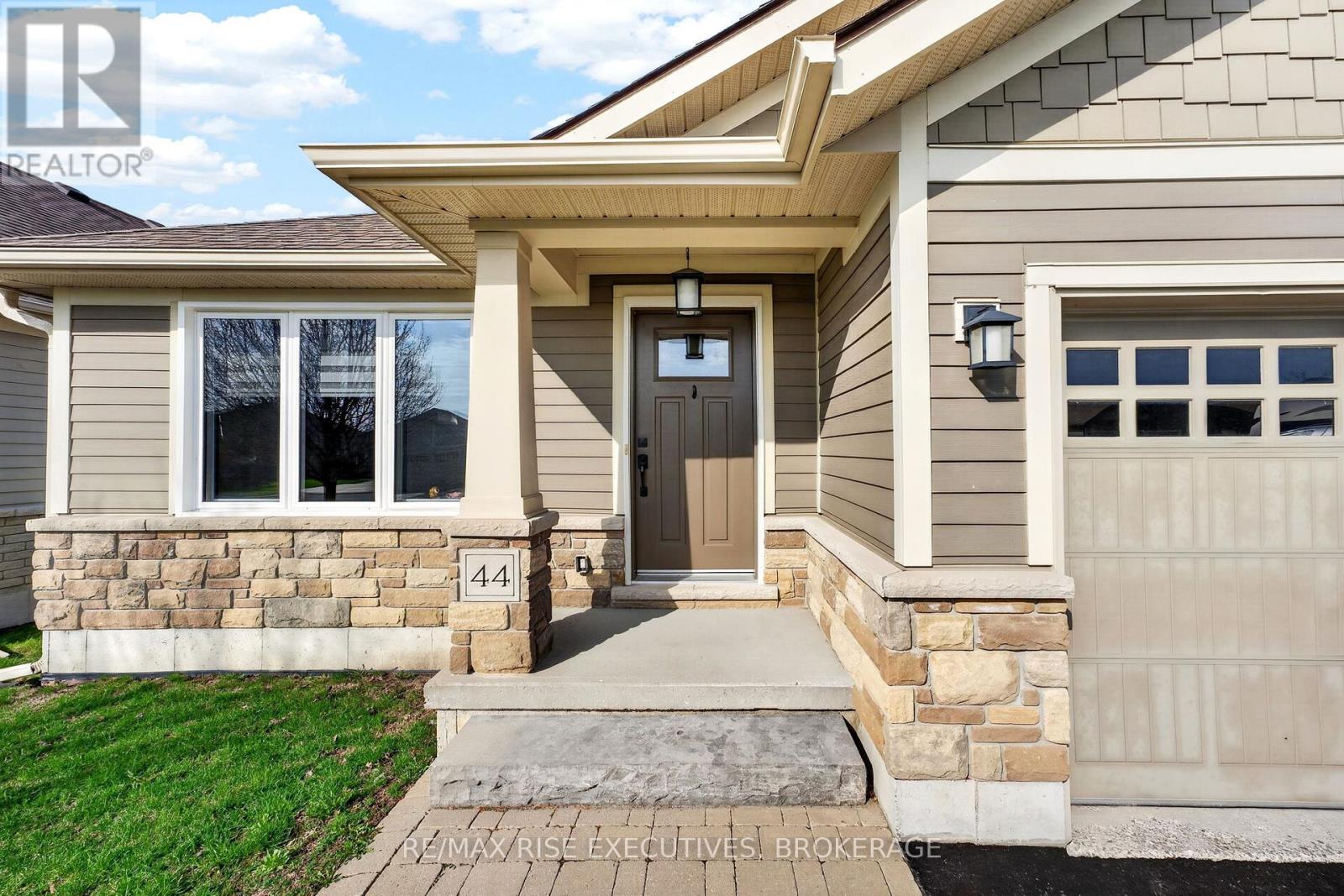 44 Tessa Boulevard, Belleville, Ontario  K8N 0B4 - Photo 2 - X13047458