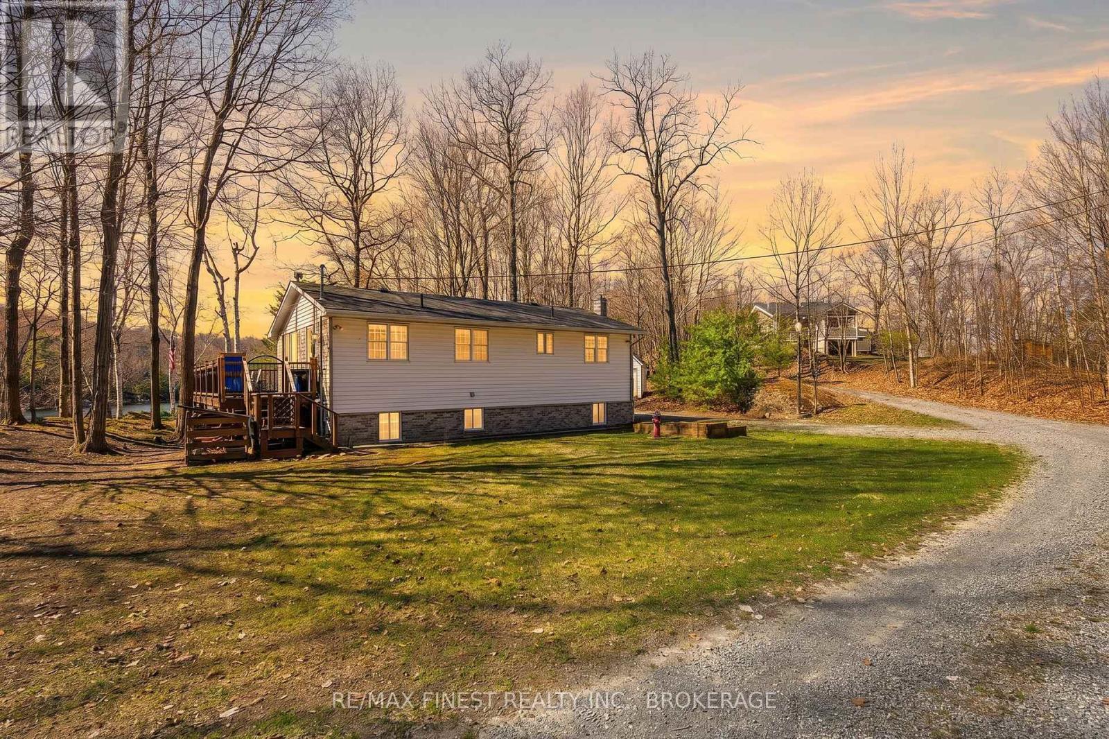 139 SLEEPY HAVEN LANE, Frontenac, Ontario