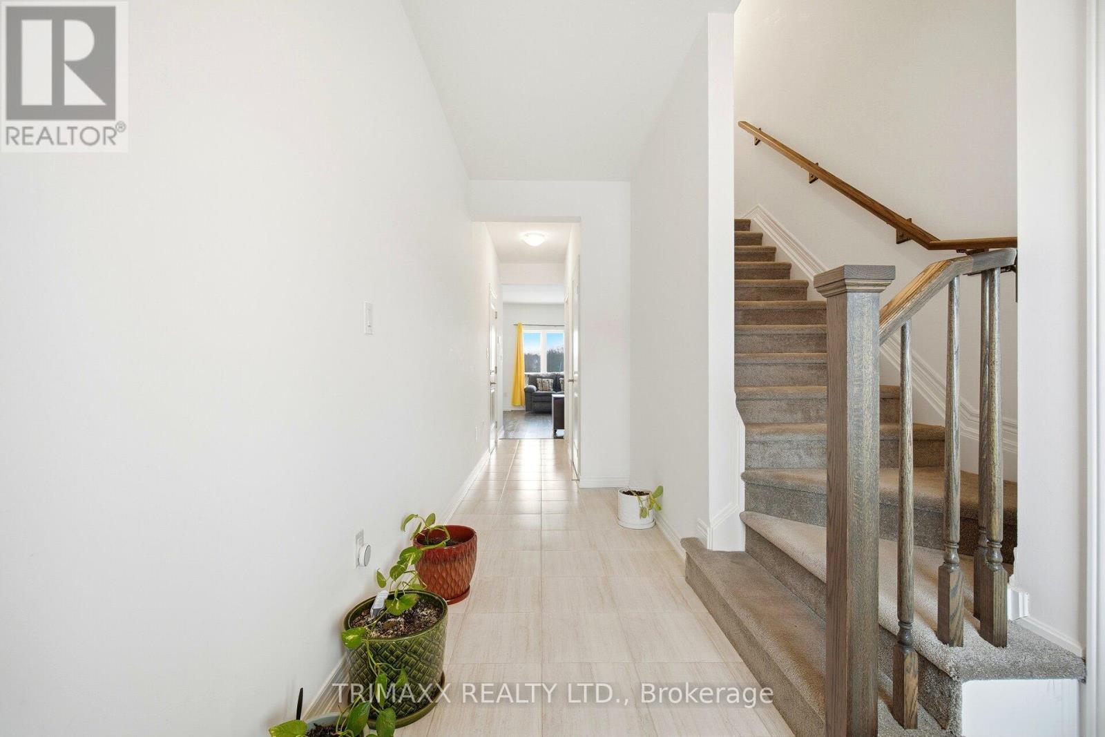 160 Sunflower Place, Welland, Ontario  L3C 0H9 - Photo 6 - X12816106