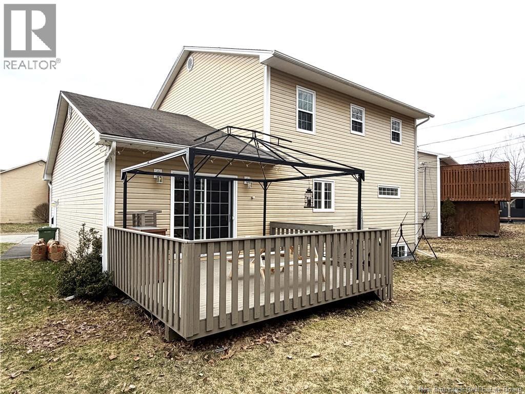 80 Blanchard Court, Fredericton, New Brunswick  E3G 3X2 - Photo 3 - NB136902