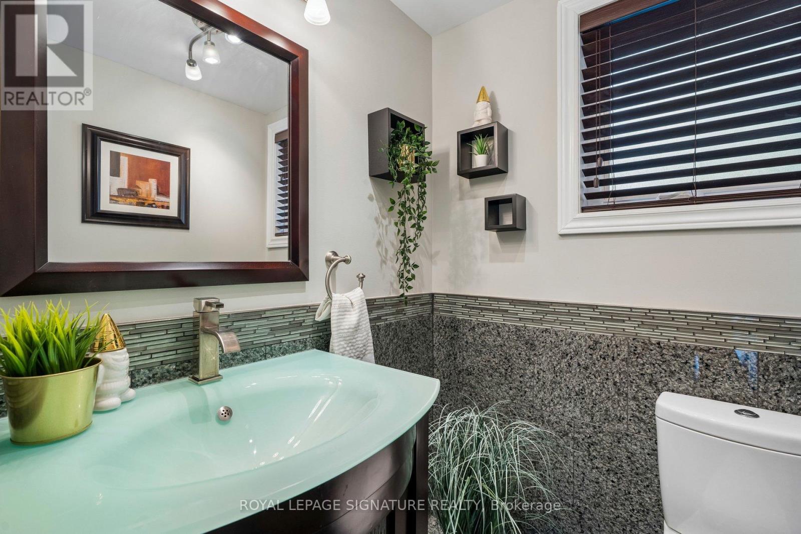 35 Ranchdale Crescent, Toronto, Ontario  M3A 2M1 - Photo 9 - C13047348