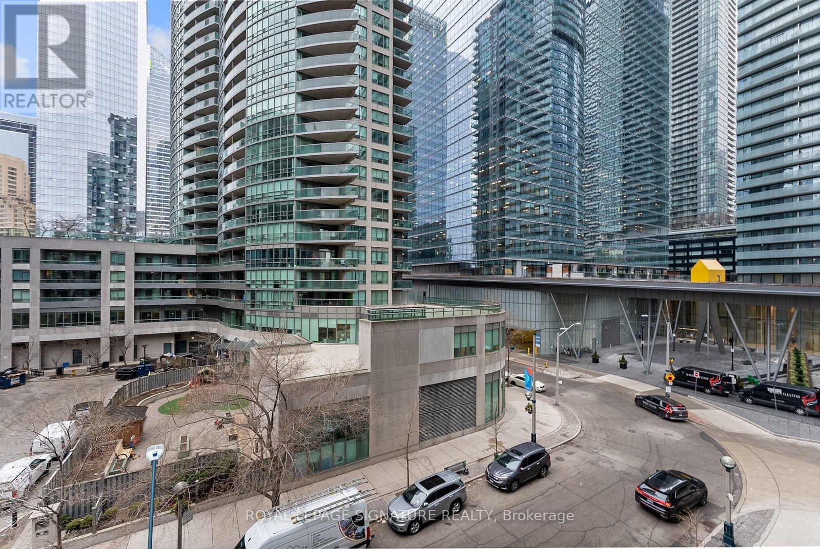 502 - 19 Grand Trunk Crescent, Toronto, Ontario  M5J 3A3 - Photo 29 - C13047496