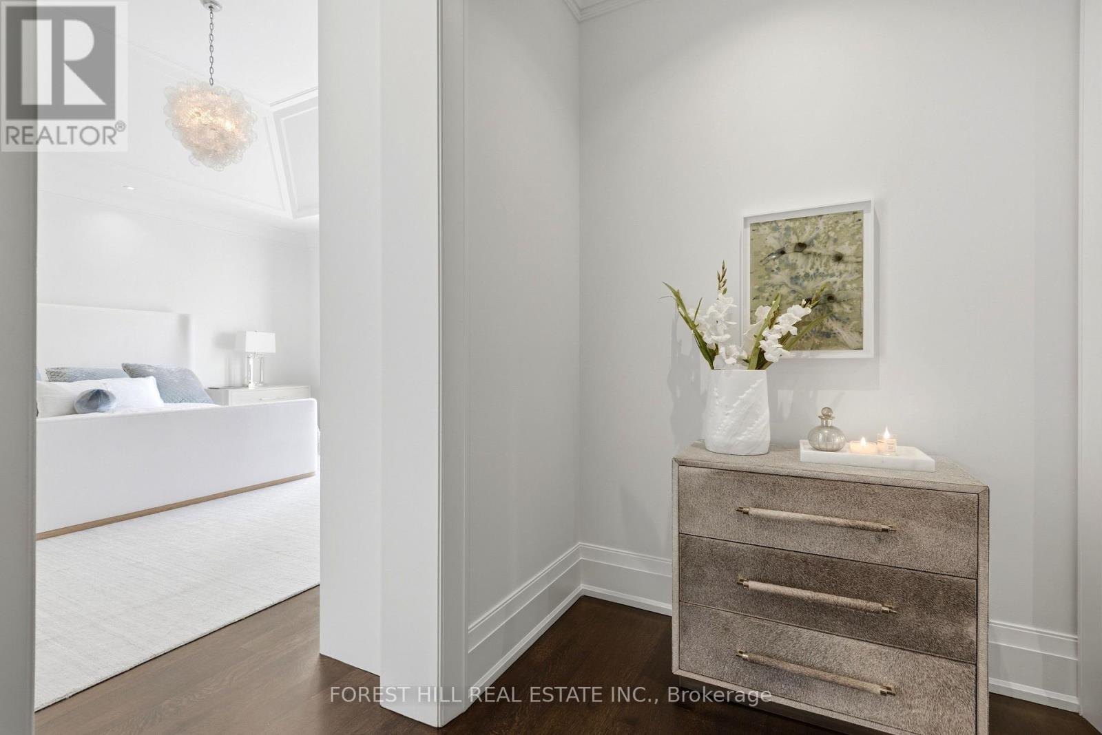 48 OLD FOREST HILL ROAD Toronto (Forest Hill South), ON M5P 2P9