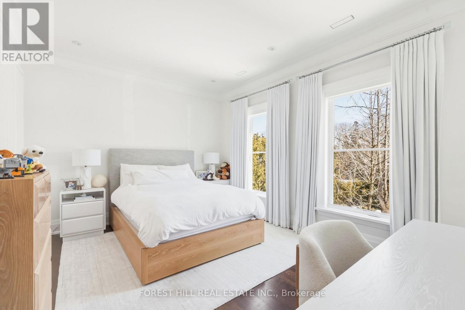 48 OLD FOREST HILL ROAD Toronto (Forest Hill South), ON M5P 2P9