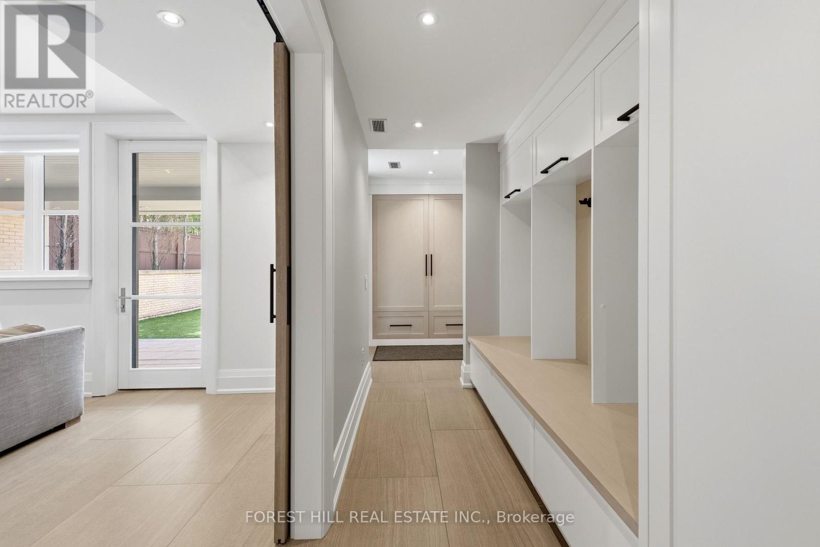 48 OLD FOREST HILL ROAD Toronto (Forest Hill South), ON M5P 2P9